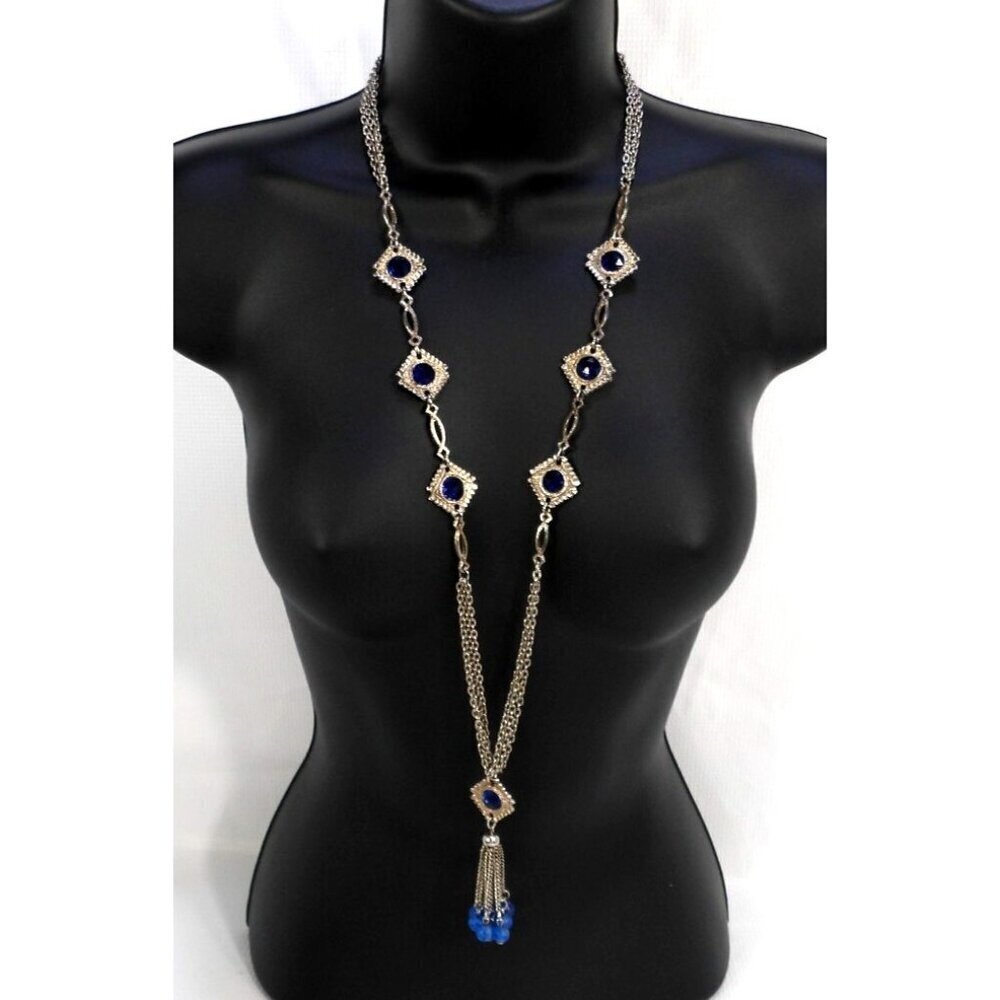 Vintage 32" necklace silver tone metal with blue beads pendant